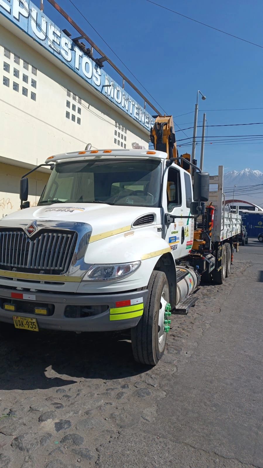 ALQUILER DE MAQUINARIAS